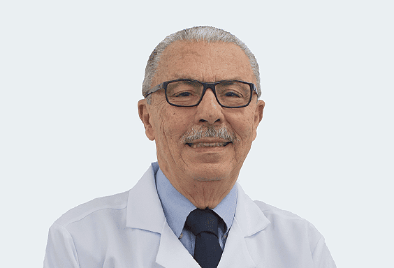 Dr. Vallejos Sologuren Carlos Santiago