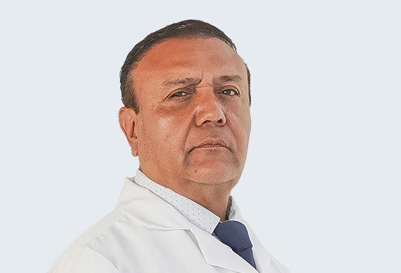 Dr. La Torre Ortiz Marco Antonio