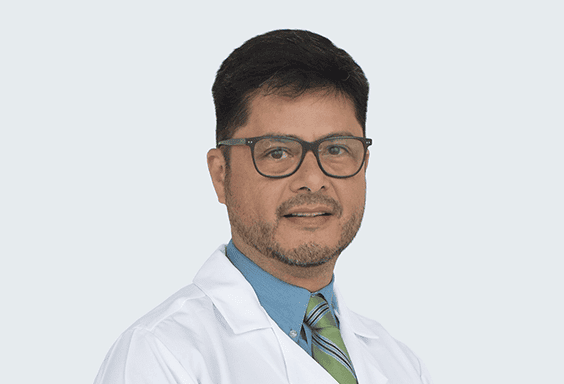 Dr. Niebuhr Kakiuchi Juan Carlos