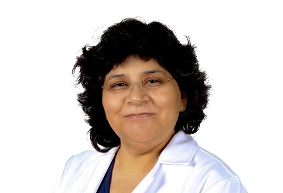 Dra. Yolanda Isabel Domínguez García