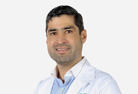 Dr. Carlos Gabriel Magallanes Torres