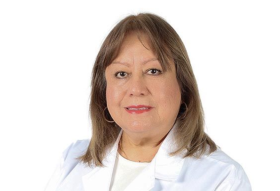 Dra. María De Los Ángeles Cabrera Vidal