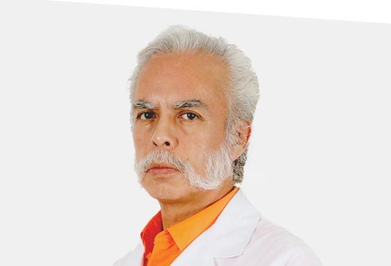 Dr. Óscar Hernández Bocanegra